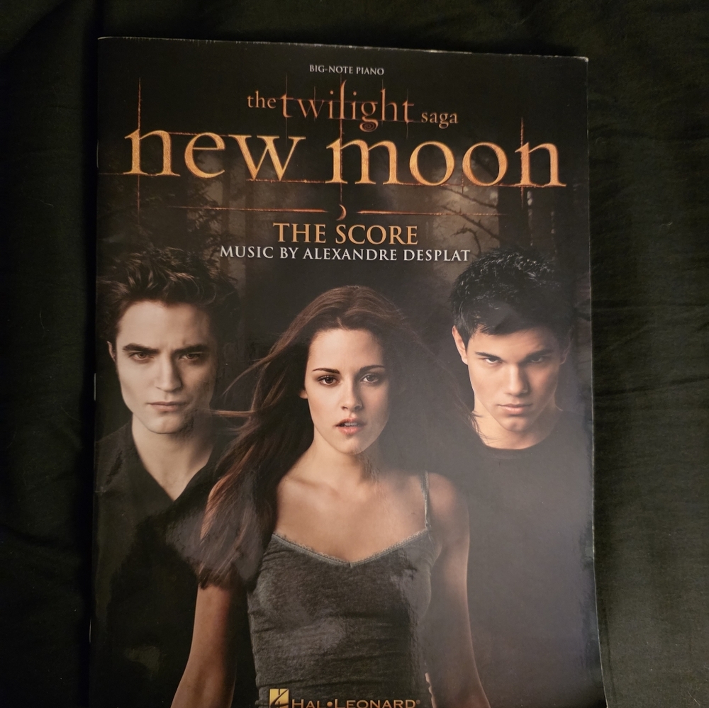 Twilight Saga New Moon Piano Score Book